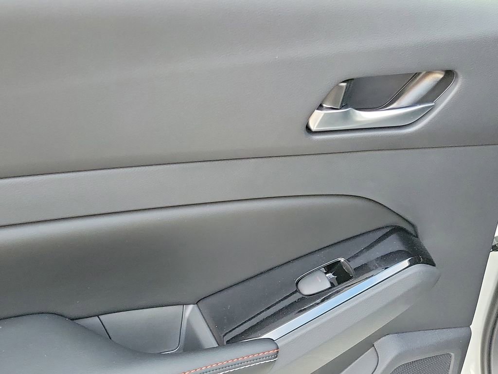 New 2025 Nissan Altima 2.5 SR w/ SR Premium Package image 14