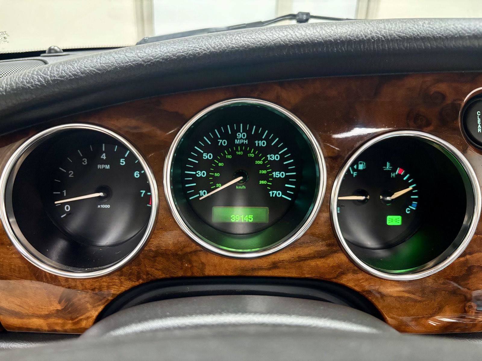 Used 2005 Jaguar XK8 Convertible RWD image 26
