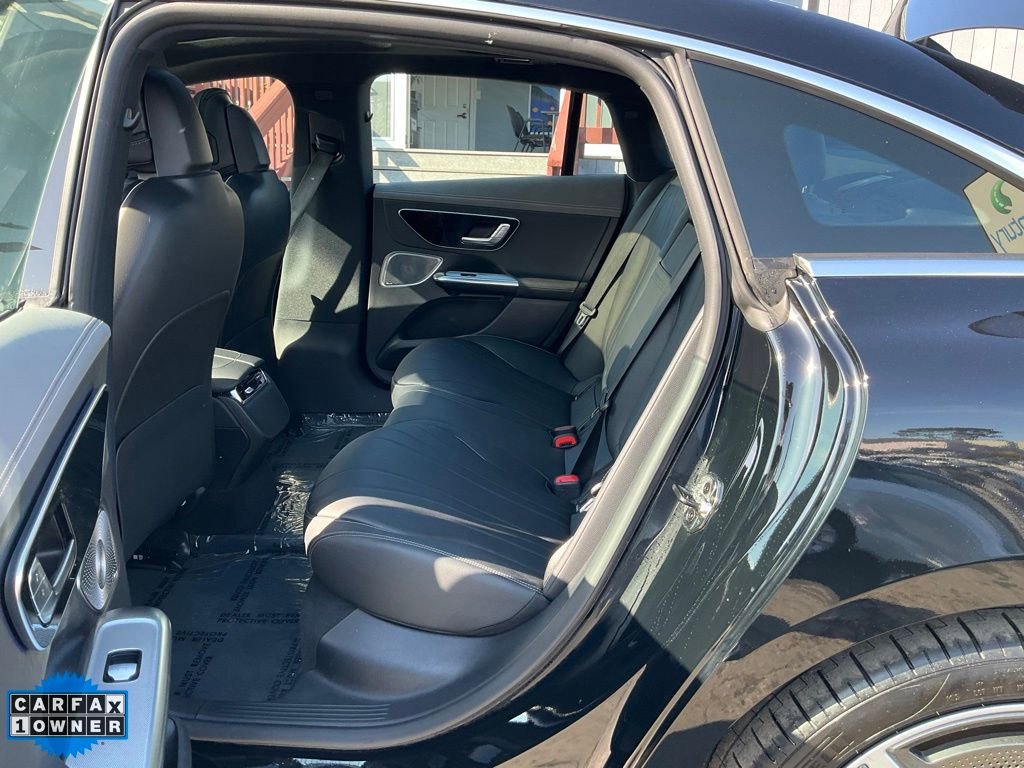 Used 2024 Mercedes-Benz EQE 500 4MATIC Sedan w/ AMG Line Exterior Package image 8