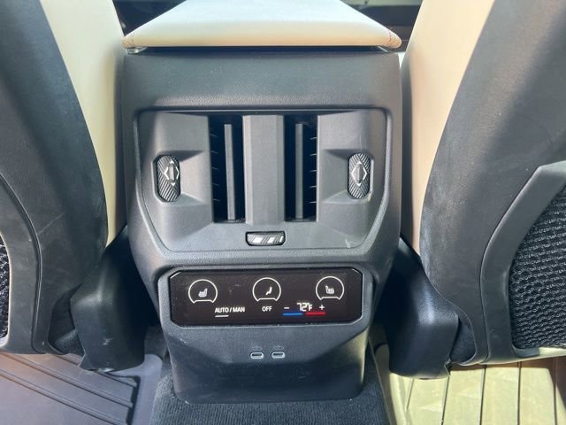 Used 2025 BMW X3 xDrive30i w/ Premium Package AWD/4WD image 9