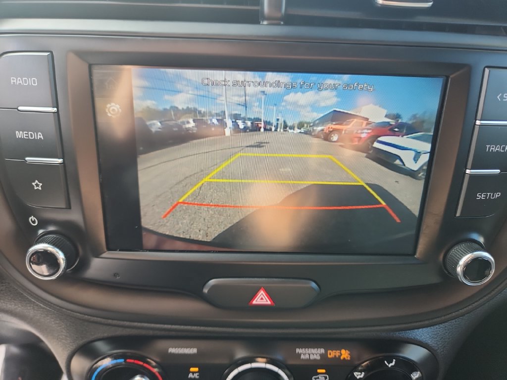 Certified 2024 Kia Soul LX w/ LX Technology Package FWD image 15