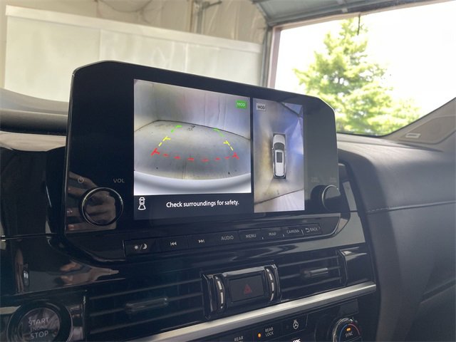 Certified 2025 Nissan Pathfinder SL w/ SL Premium Package image 28