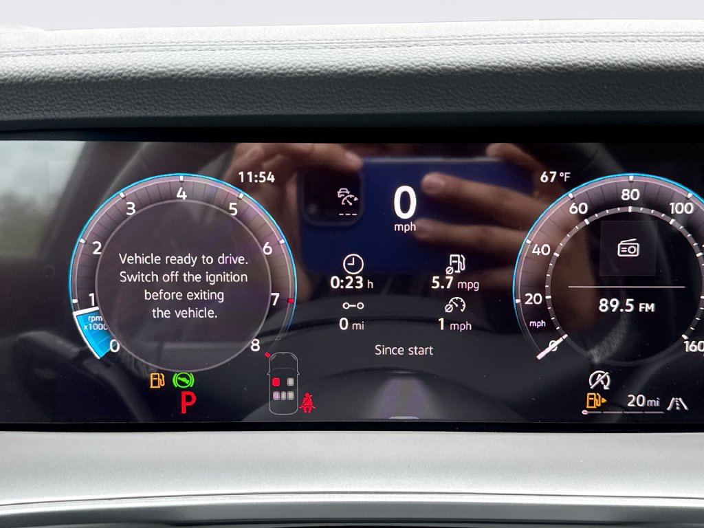 New 2026 Volkswagen Tiguan SE AWD/4WD image 10