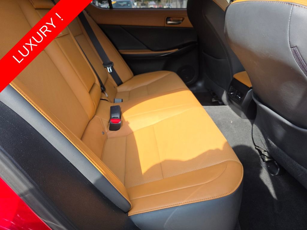 Used 2023 Lexus IS 300 w/ Comfort Package RWD image 17
