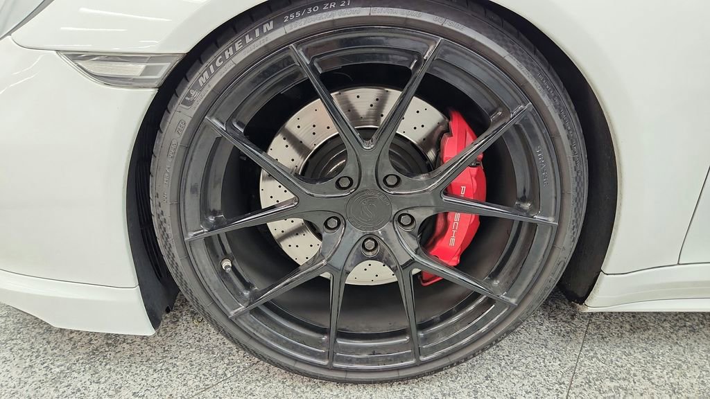 Used 2015 Porsche 911 Turbo image 15