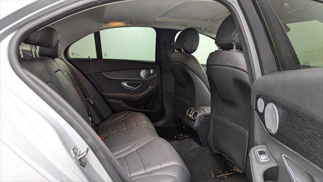 Used 2021 Mercedes-Benz C 300 Sedan image 19