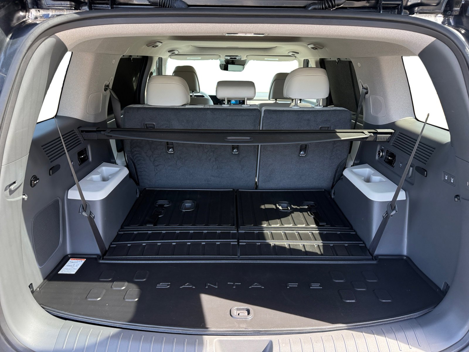 Certified 2025 Hyundai Santa Fe Limited image 17