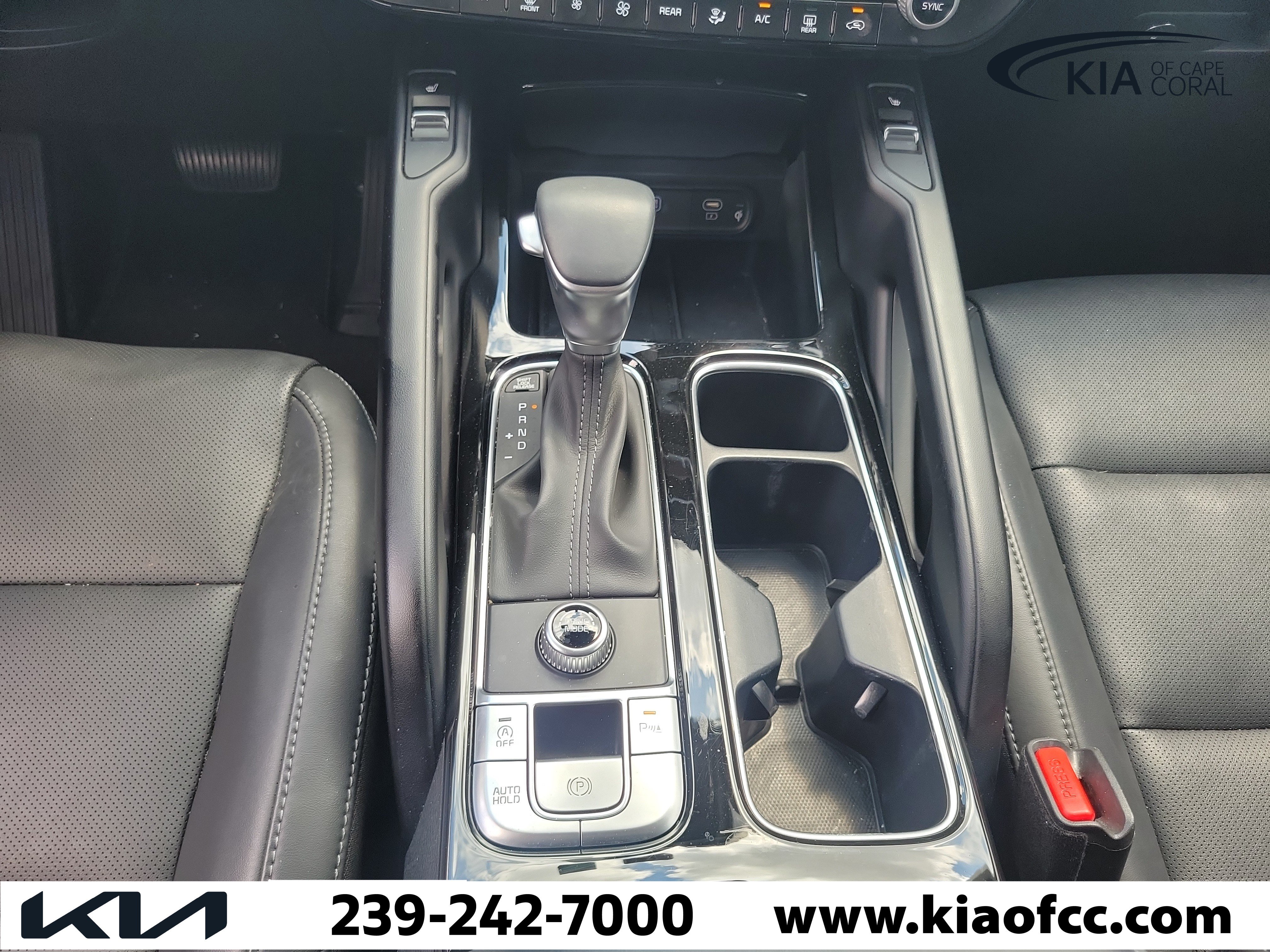 Certified 2024 Kia Telluride S w/ S Sunroof Package FWD image 19
