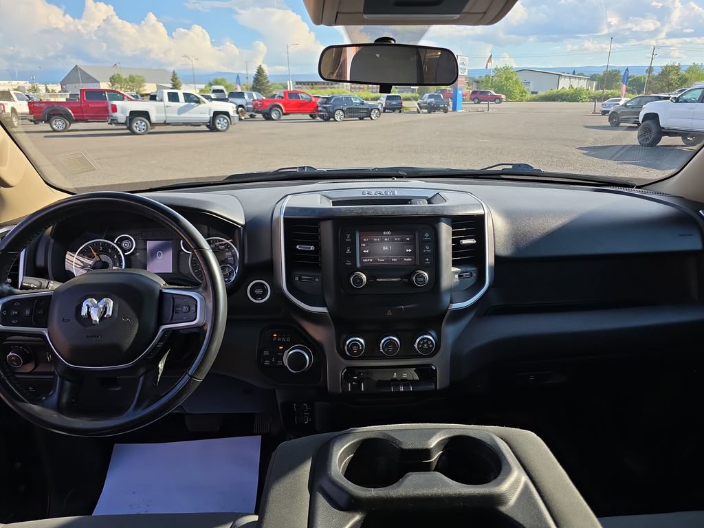 Used 2020 RAM 1500 Big Horn AWD/4WD image 14