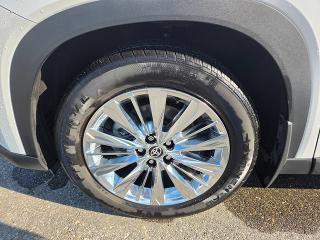 Used 2024 Toyota Grand Highlander AWD image 28