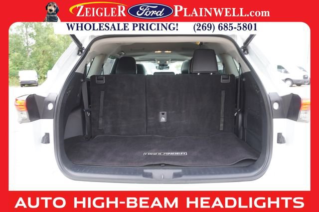 Used 2023 Toyota Highlander XLE image 10