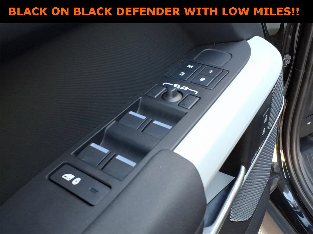 Used 2024 Land Rover Defender 110 S image 16