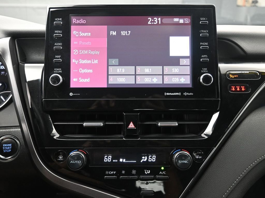 Used 2023 Toyota Camry XLE w/ Cold Weather Package image 11