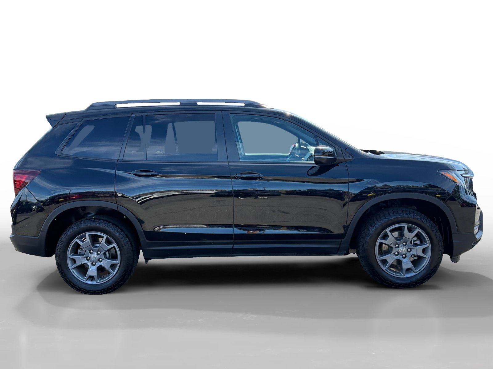 Used 2024 Honda Passport TrailSport image 6