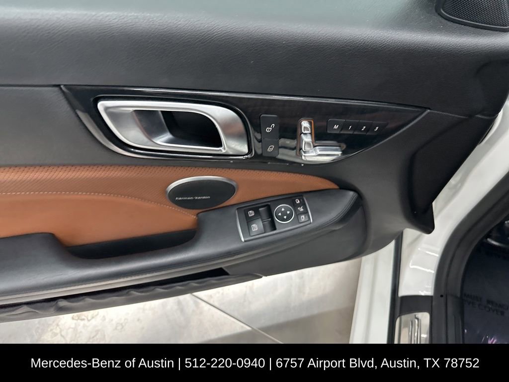 Certified 2020 Mercedes-Benz SLC 300 image 14