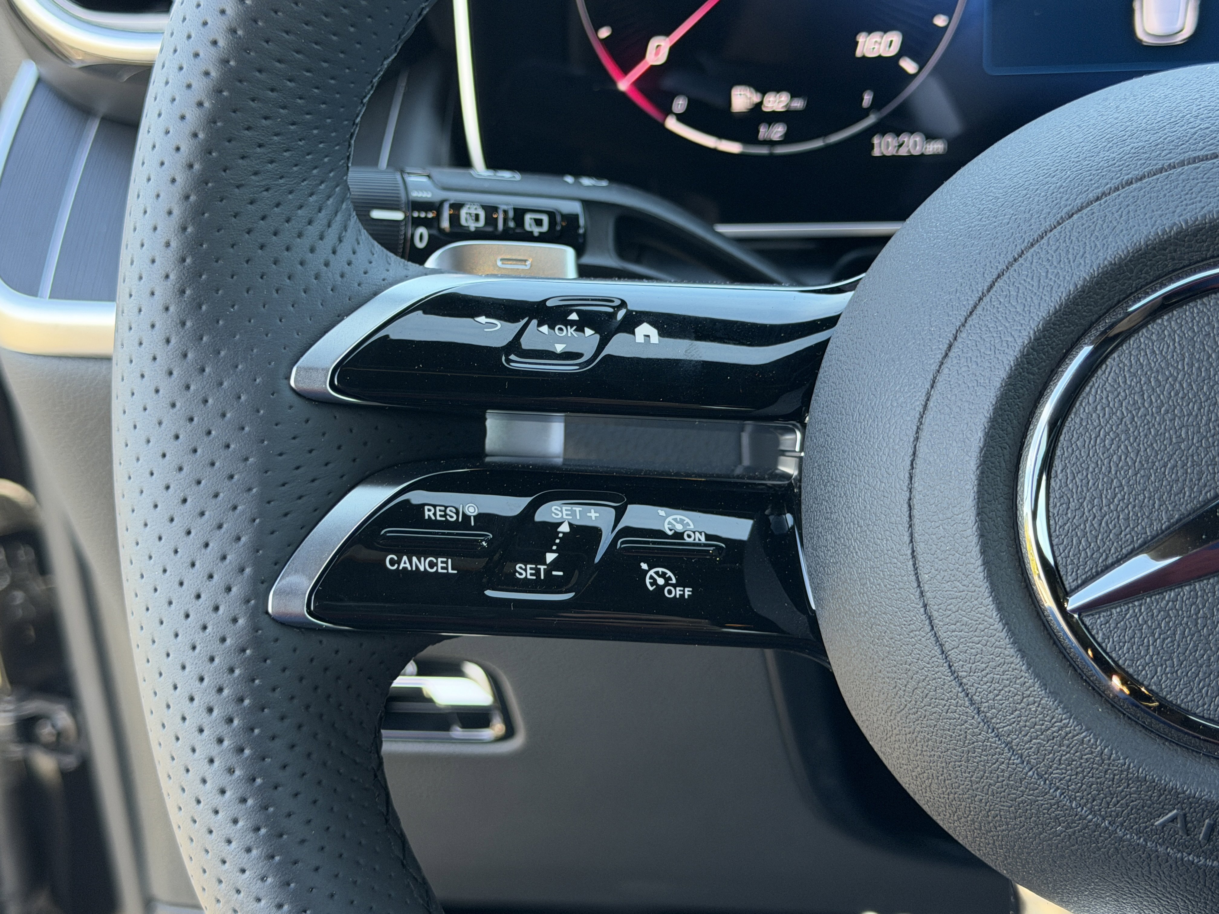 New 2025 Mercedes-Benz GLC 300 4MATIC image 21