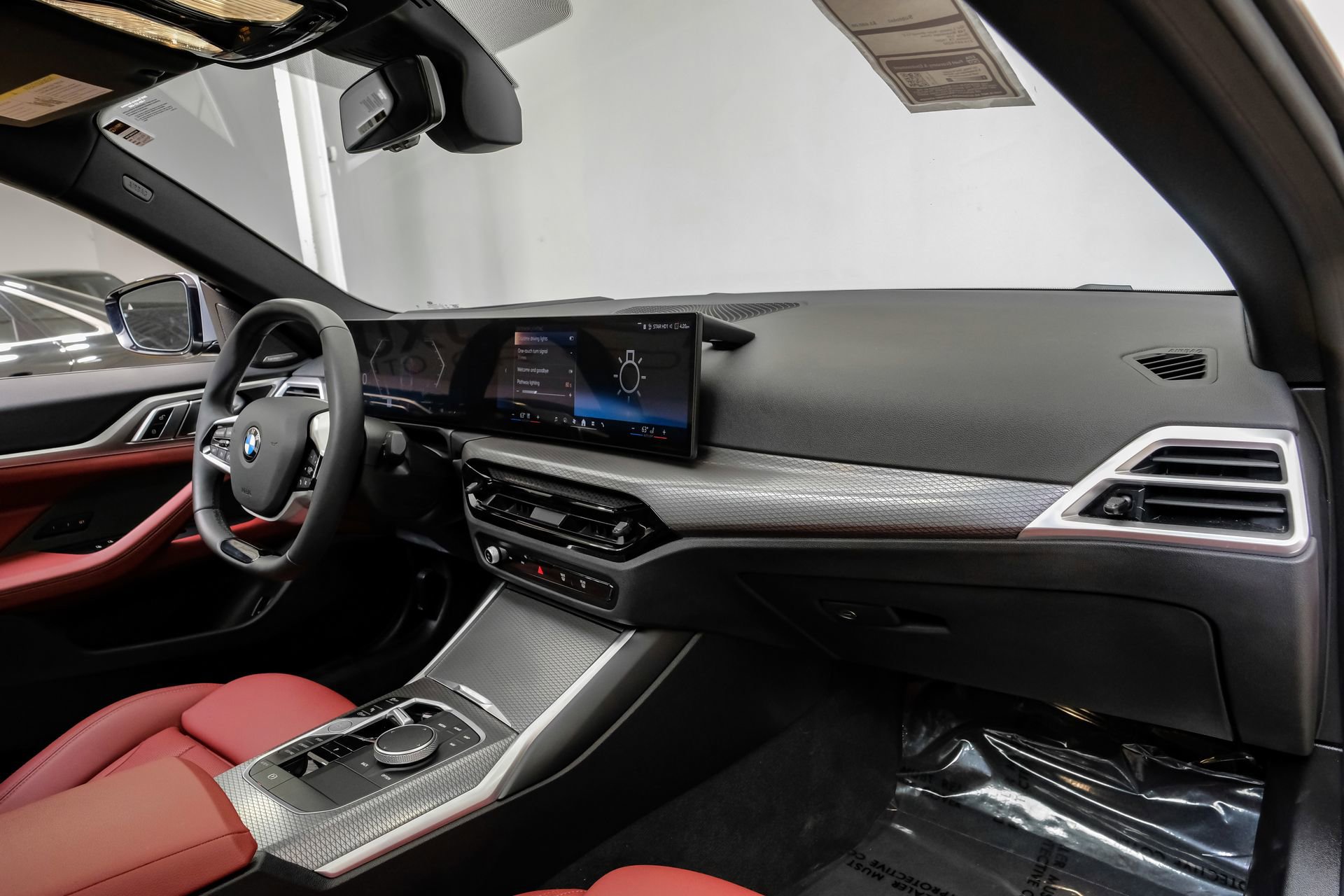 Used 2025 BMW 430i xDrive w/ Premium Package image 17