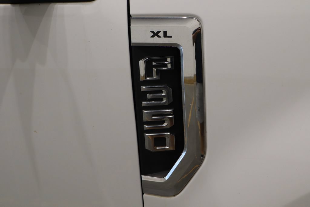 Used 2019 Ford F350 XL w/ Power Equipment Group RWD image 29