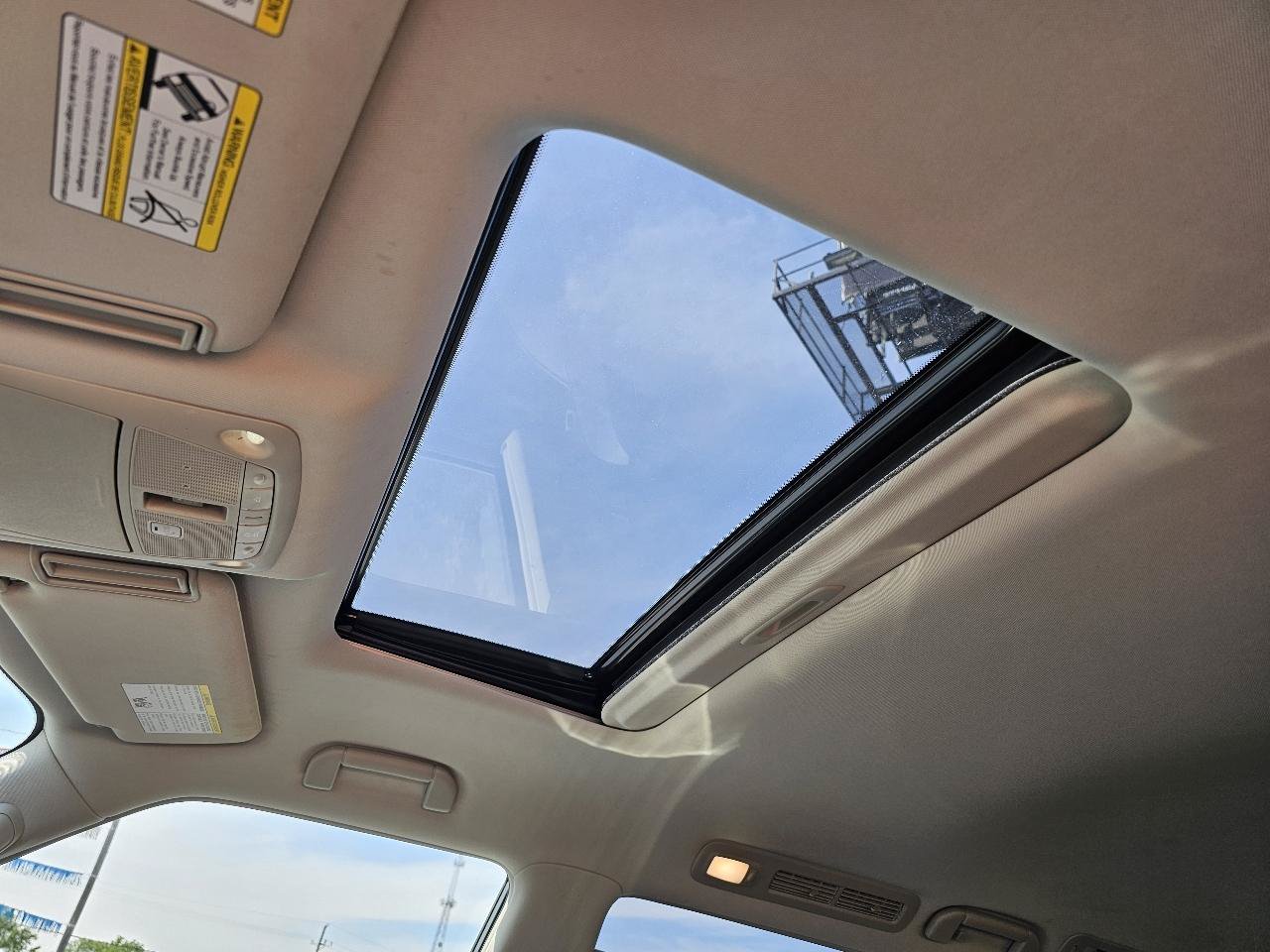 Used 2019 Nissan Armada Platinum w/ Captain's Chairs Package AWD/4WD image 8