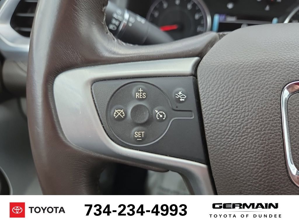 Used 2017 GMC Acadia SLT w/ LPO, Floor Liner Package image 25