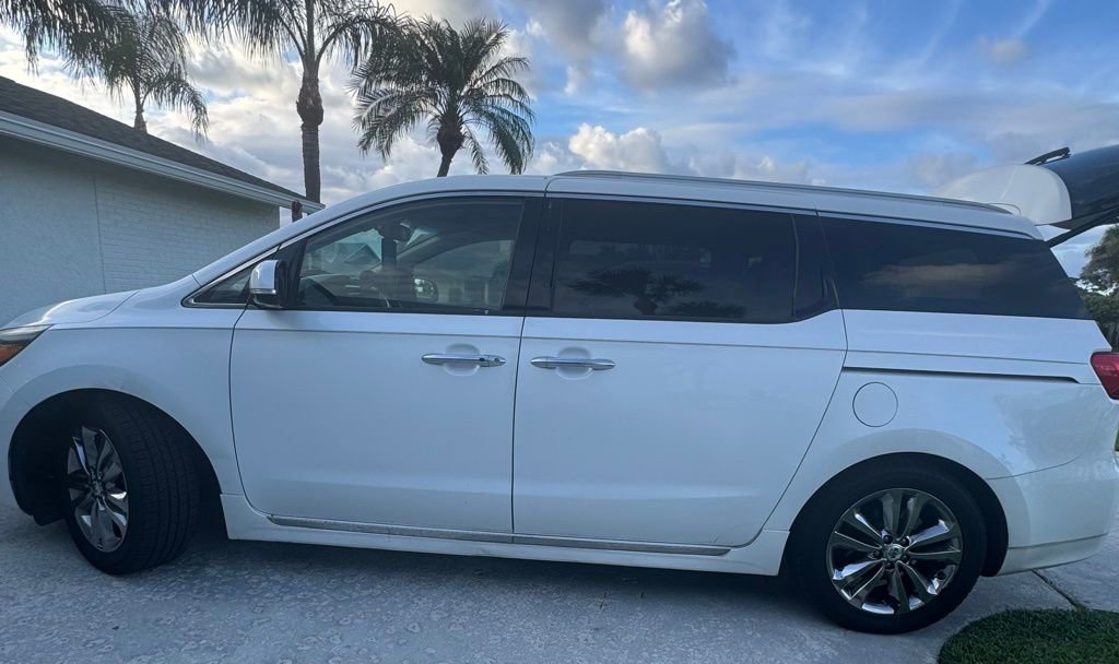 Used 2017 Kia Sedona SX Limited w/ SXL Prestige Package FWD image 6