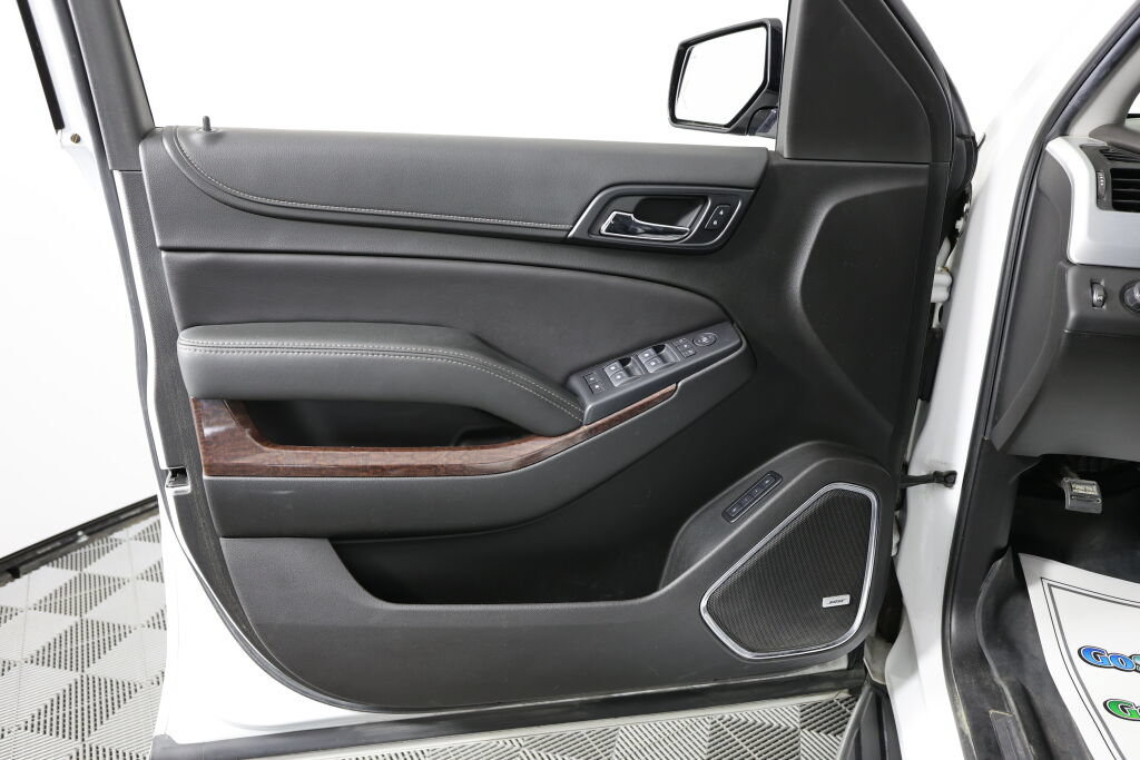Used 2019 GMC Yukon SLT AWD/4WD image 12