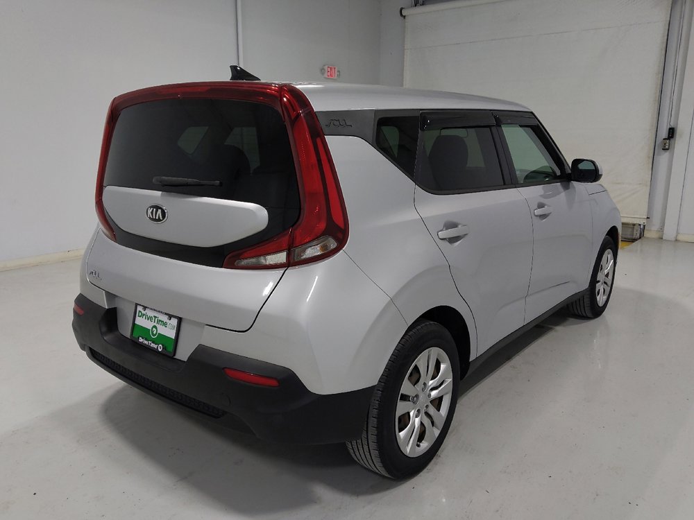 Used 2020 Kia Soul LX image 9