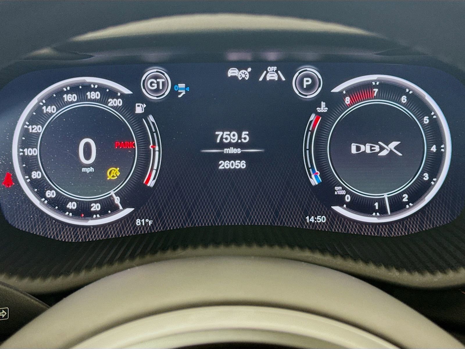 Used 2022 Aston Martin DBX image 12