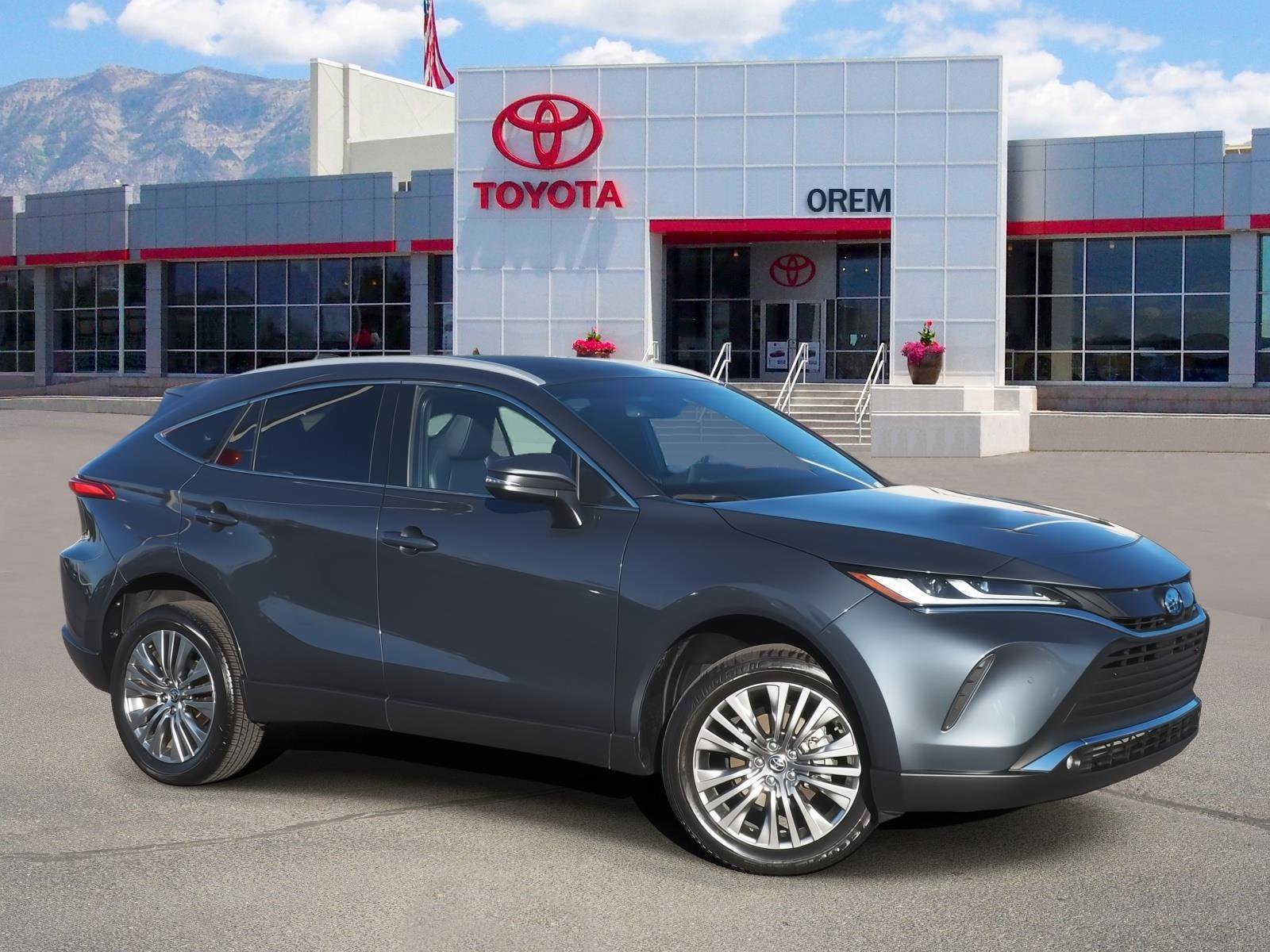 Used 2024 Toyota Venza XLE