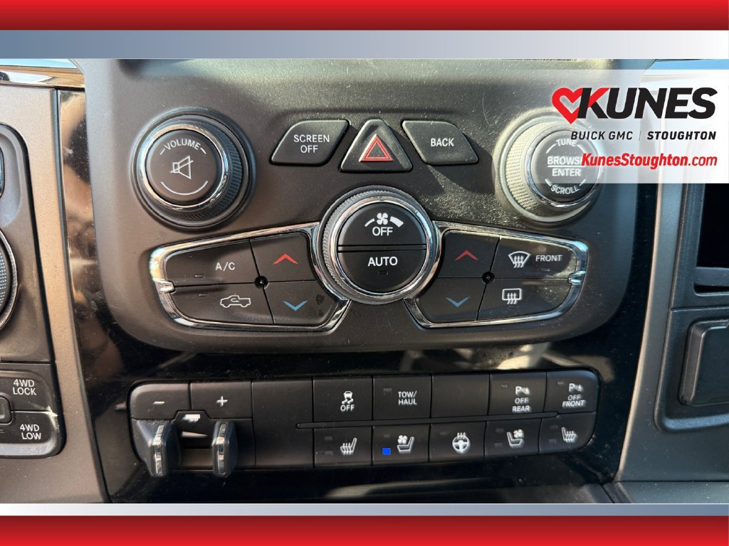 Used 2014 RAM 1500 Sport w/ Convenience Group AWD/4WD image 28