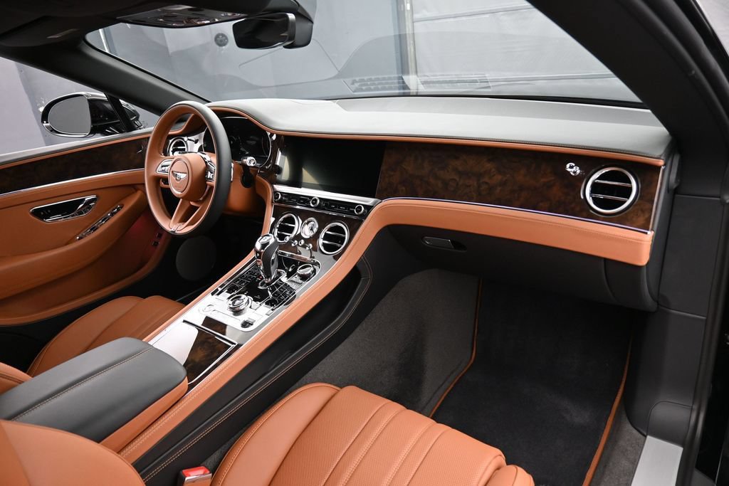 Used 2026 Bentley Continental GT AWD/4WD image 26