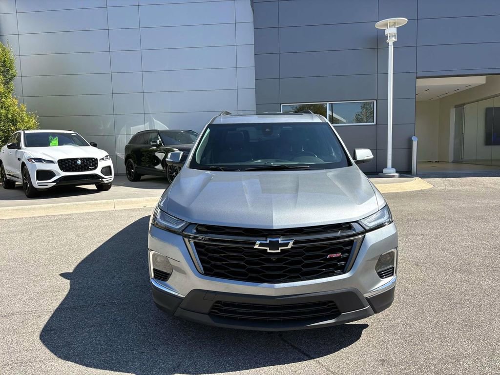 Used 2023 Chevrolet Traverse RS w/ LPO, Floor Liner Package image 2