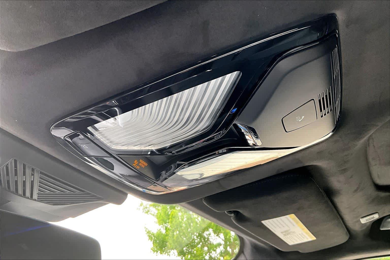 Used 2024 BMW XM AWD/4WD image 72