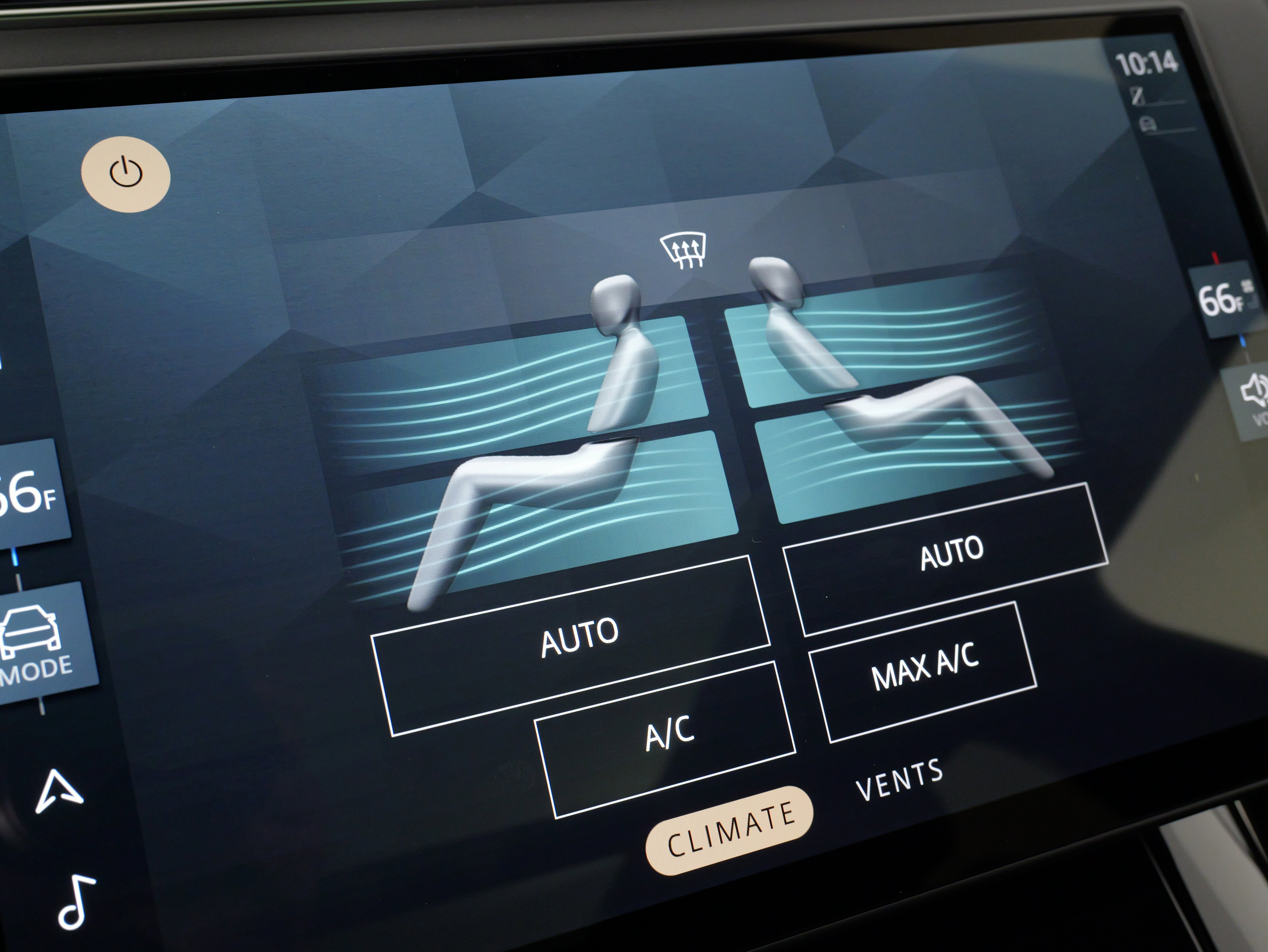 Used 2025 Land Rover Range Rover Sport SE image 50