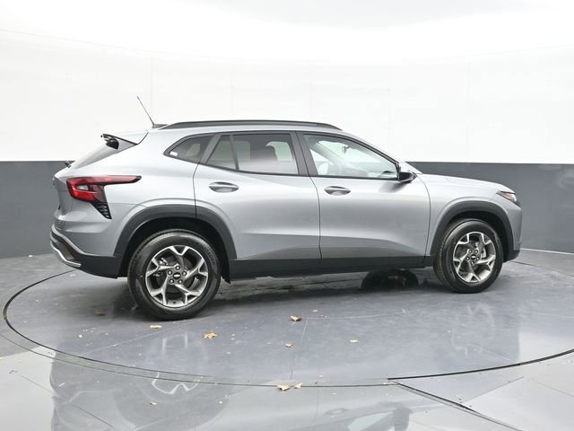 New 2026 Chevrolet Trax LT w/ Driver Confidence Package image 15