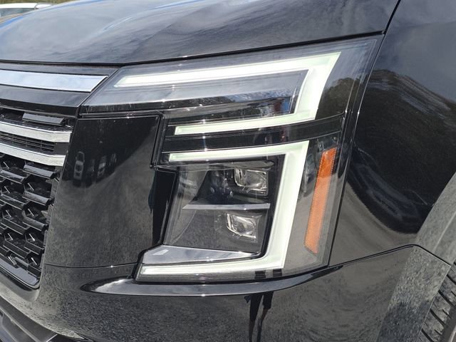 New 2026 Nissan Armada SV image 10