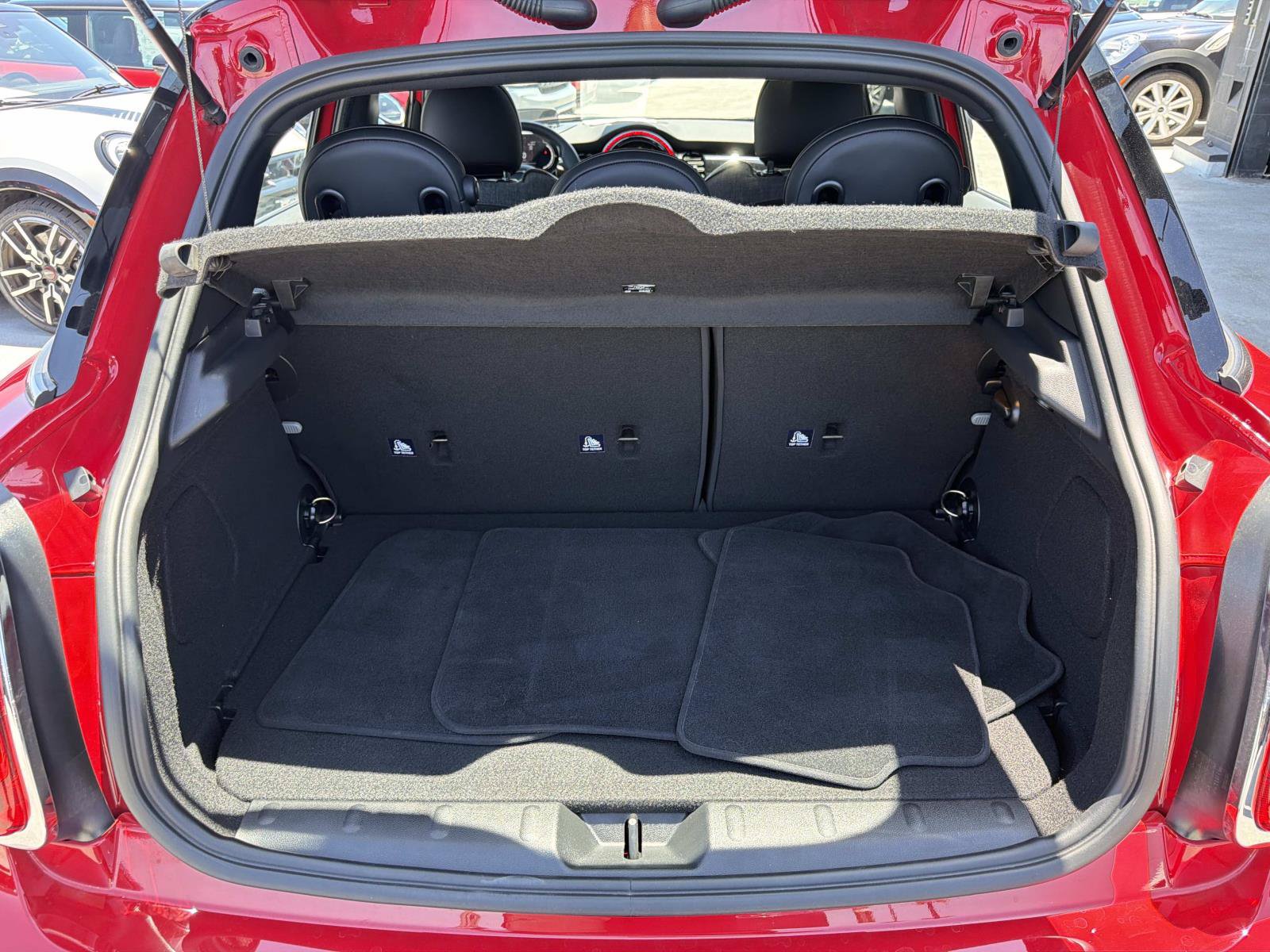 Certified 2023 MINI Cooper 4-Door Hardtop FWD image 5