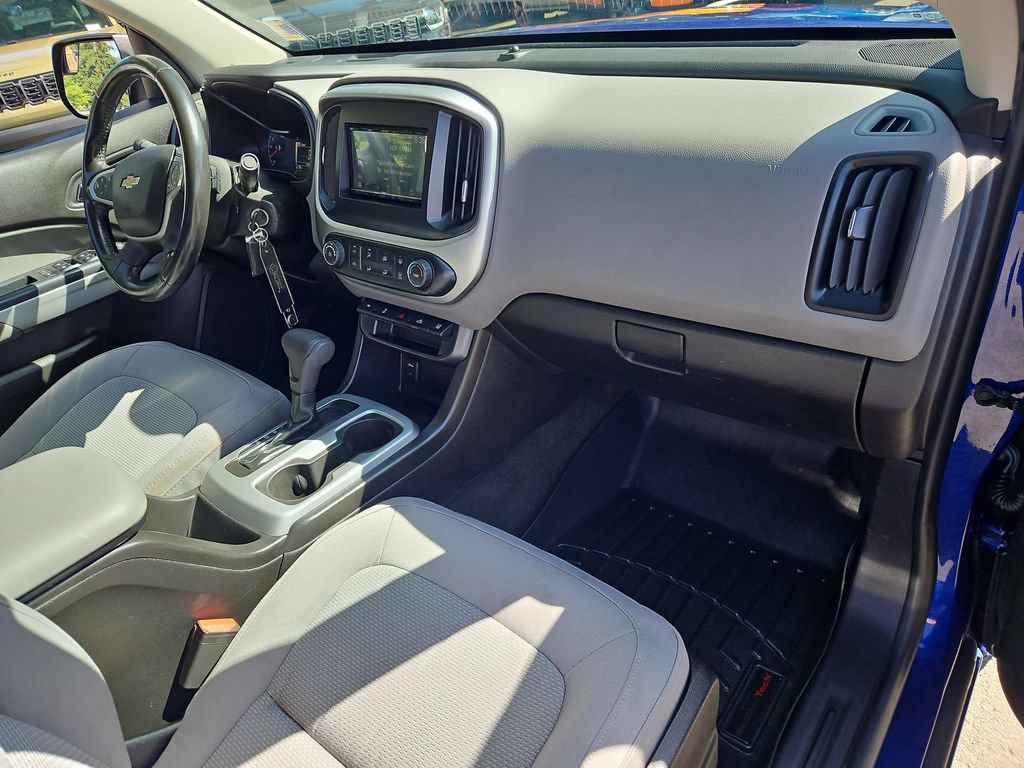 Used 2016 Chevrolet Colorado LT w/ LT Convenience Package AWD/4WD image 17