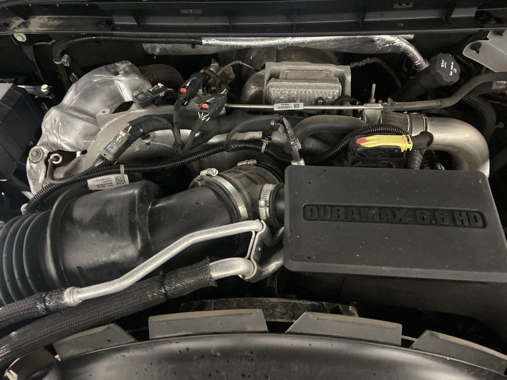 Used 2022 Chevrolet Silverado 3500 LT w/ Convenience Package AWD/4WD image 28