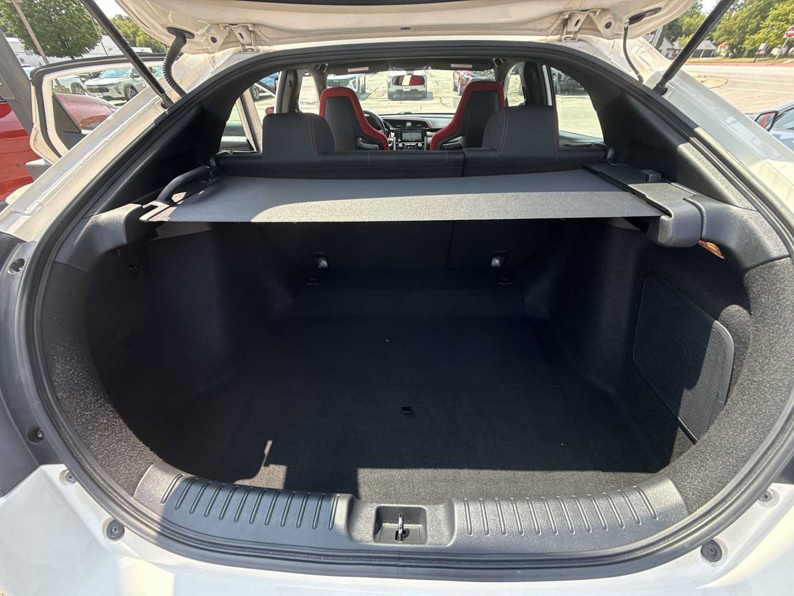 Used 2019 Honda Civic Type R image 23