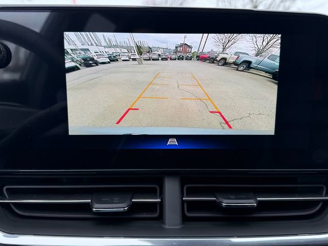 Used 2025 Chevrolet Trax RS w/ Driver Confidence Package image 21