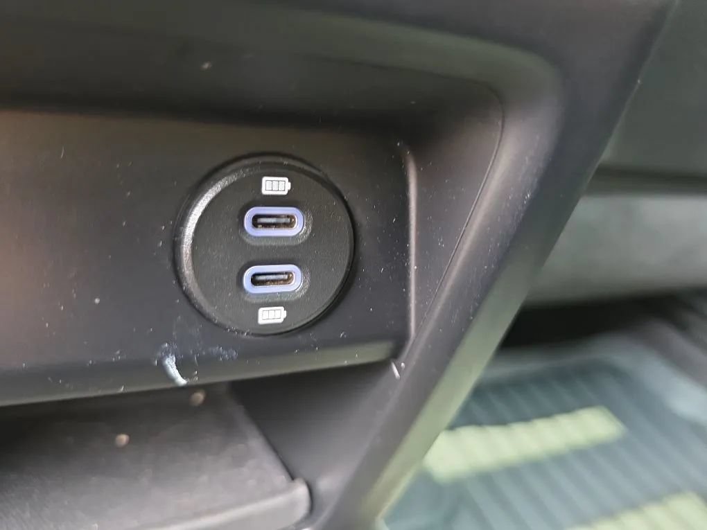 Used 2020 Porsche Cayenne AWD/4WD image 46