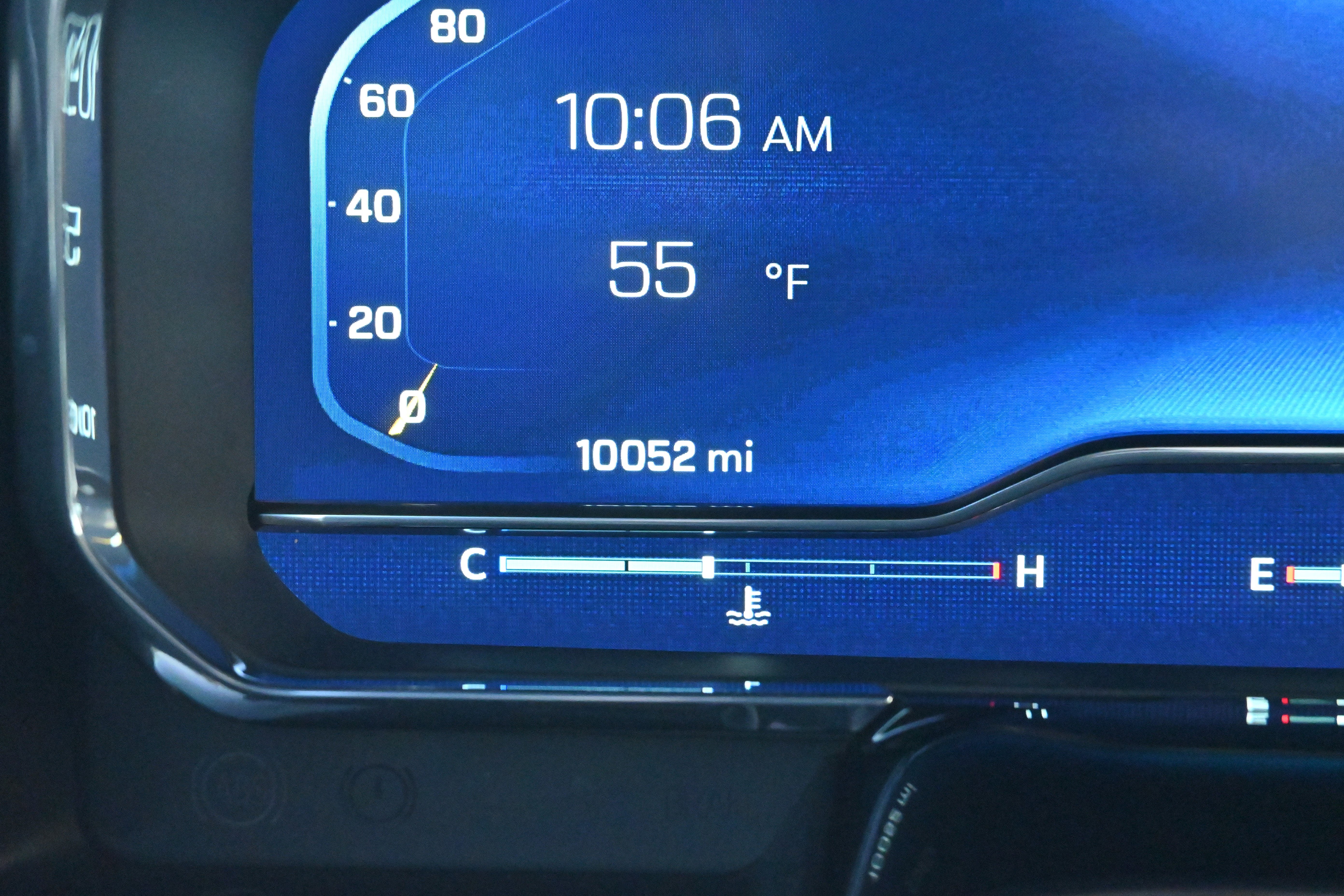 Used 2025 Chevrolet Silverado 2500 ZR2 w/ Technology Package image 27