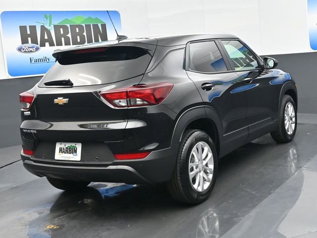 New 2026 Chevrolet TrailBlazer LS w/ LPO, Blackout Package image 5