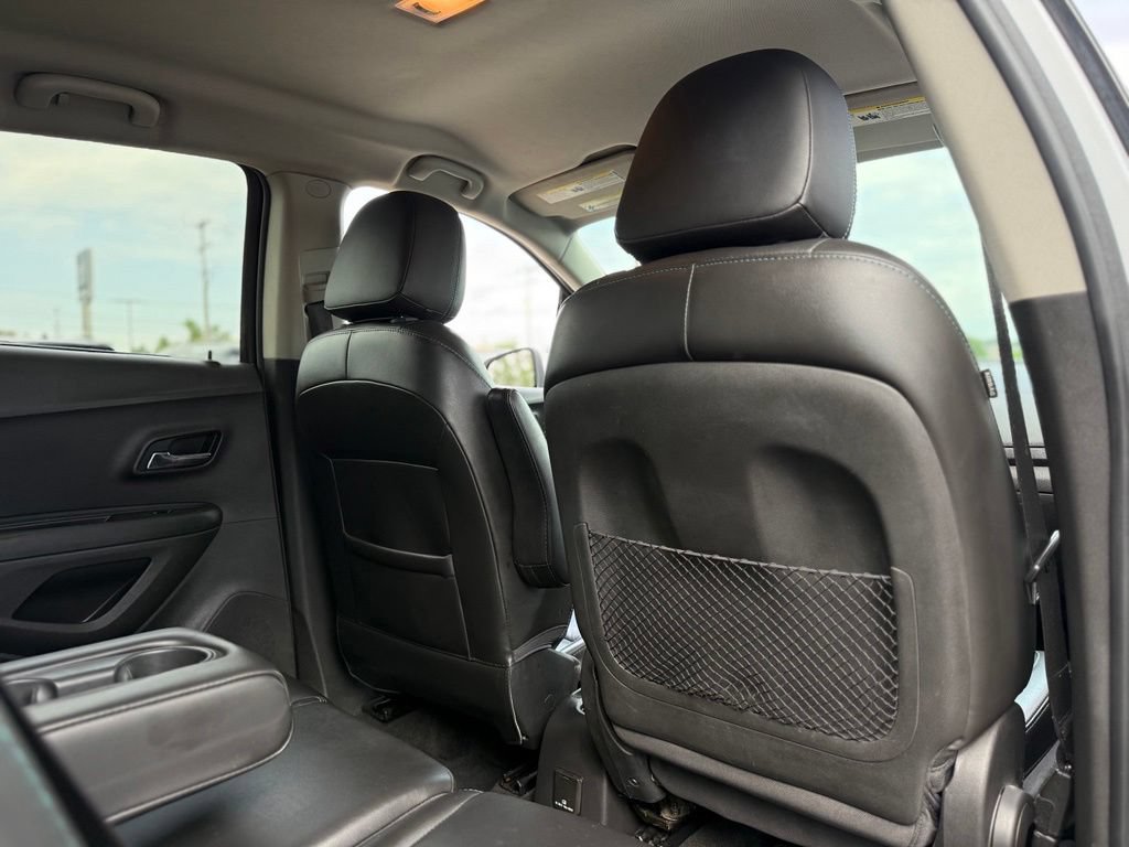 Used 2016 Chevrolet Trax LTZ FWD image 17
