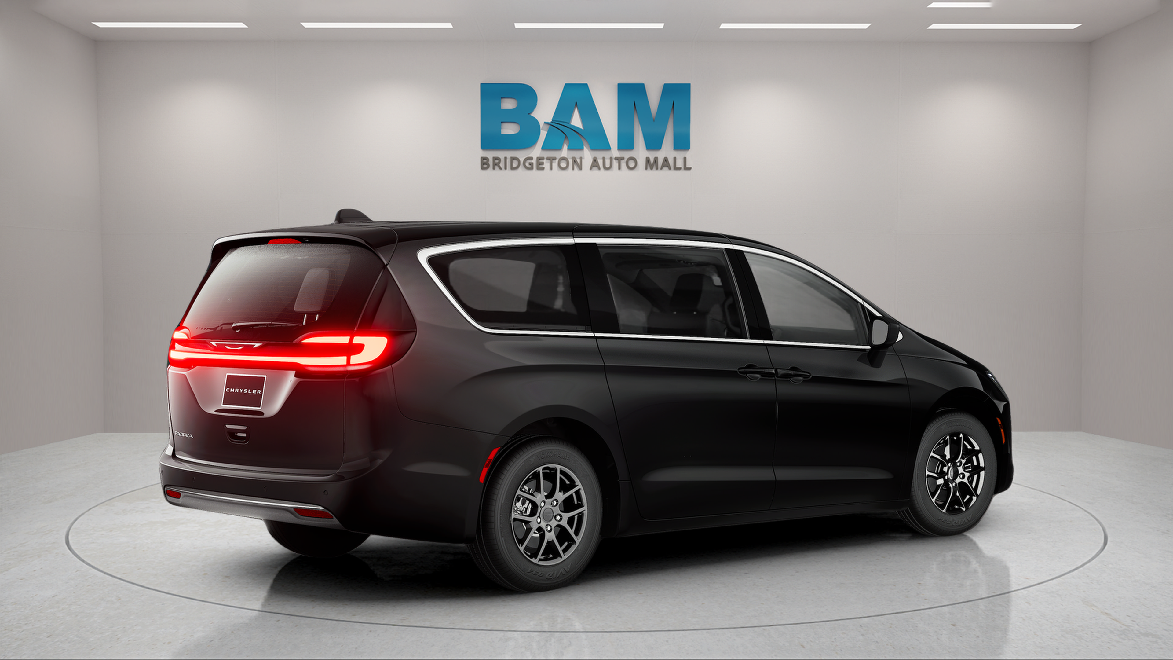 New 2027 Chrysler Pacifica Select FWD image 5