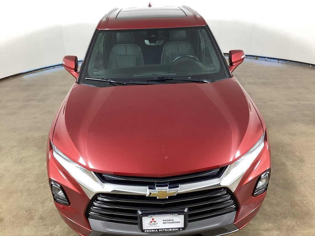 Used 2019 Chevrolet Blazer Premier w/ Sun and Wheels Package AWD/4WD image 4
