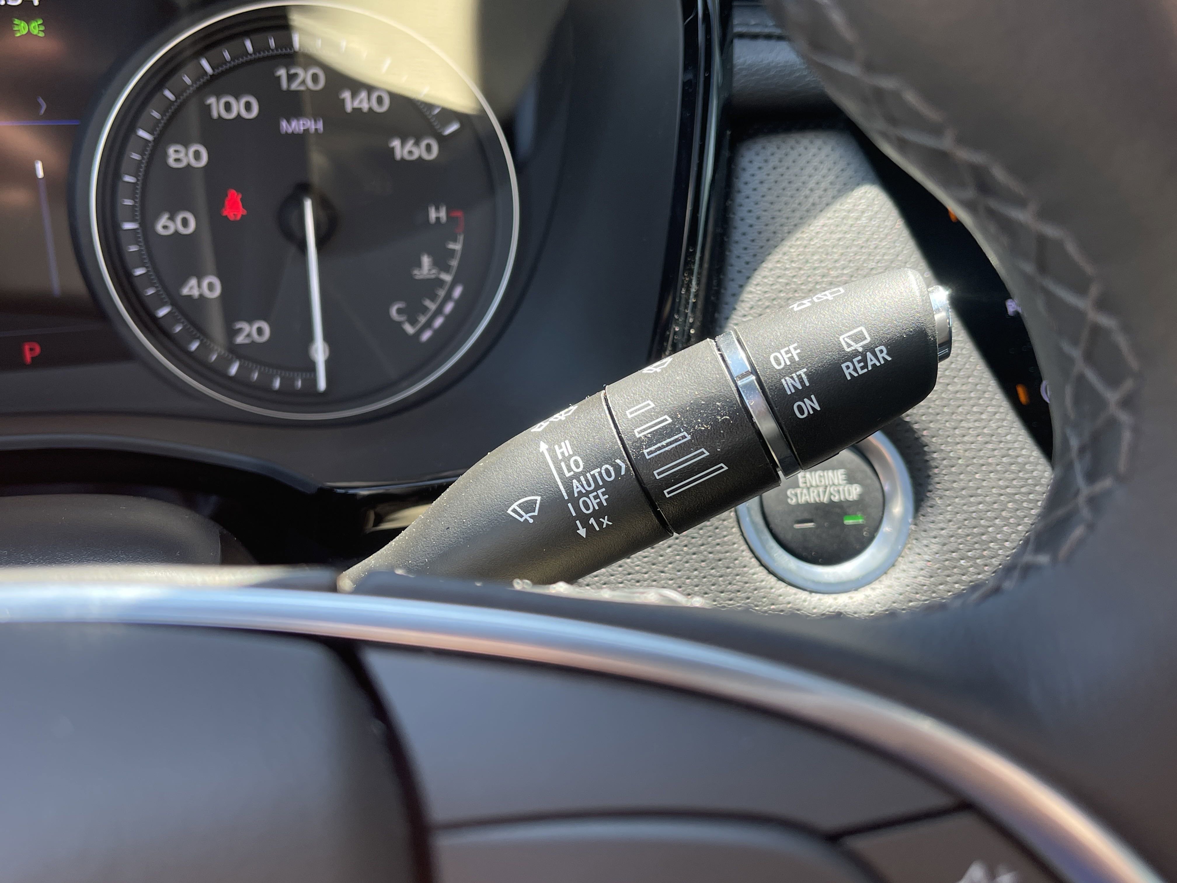 Used 2025 Cadillac XT5 Premium Luxury w/ Technology Package image 26