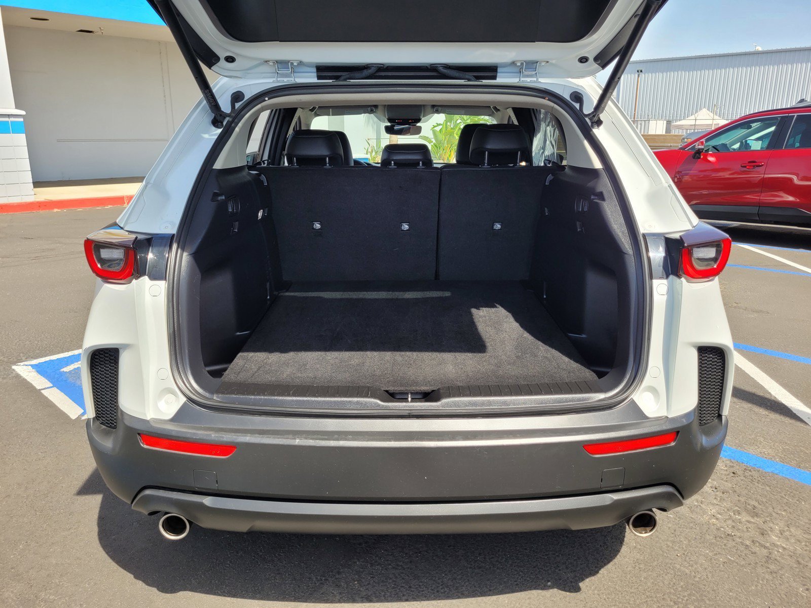 Used 2025 MAZDA CX-50 AWD 2.5 S w/ Preferred Package image 28