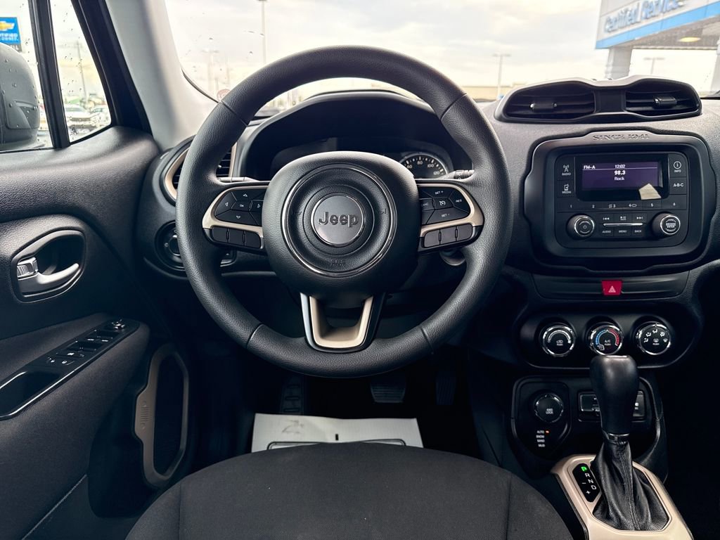 Used 2016 Jeep Renegade Sport w/ Power & Air Group image 17